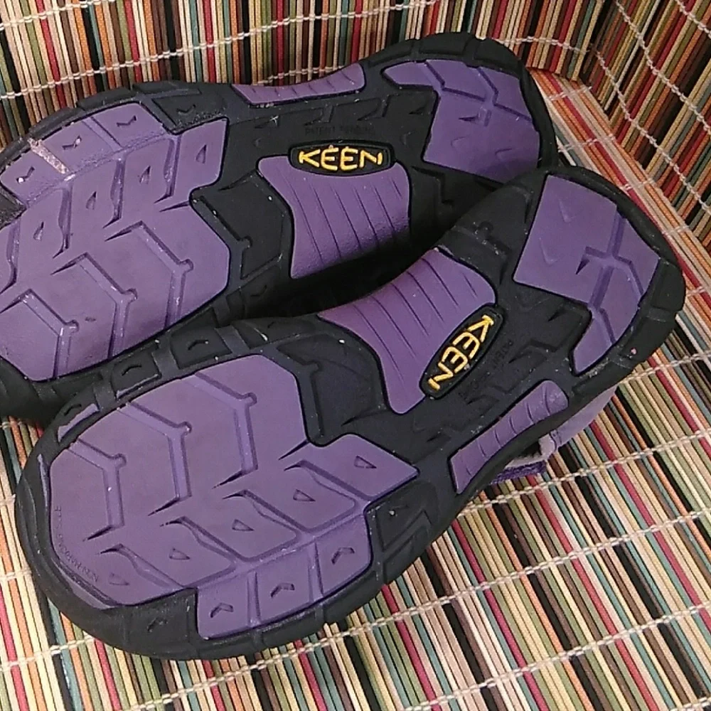 KEEN WATERPROOF SANDALS WOMEN'S